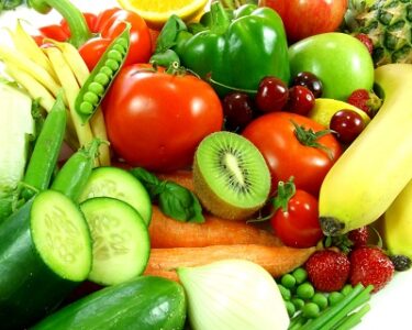 Guide to Growing and Storing Fresh Fruits and Vegetables Image